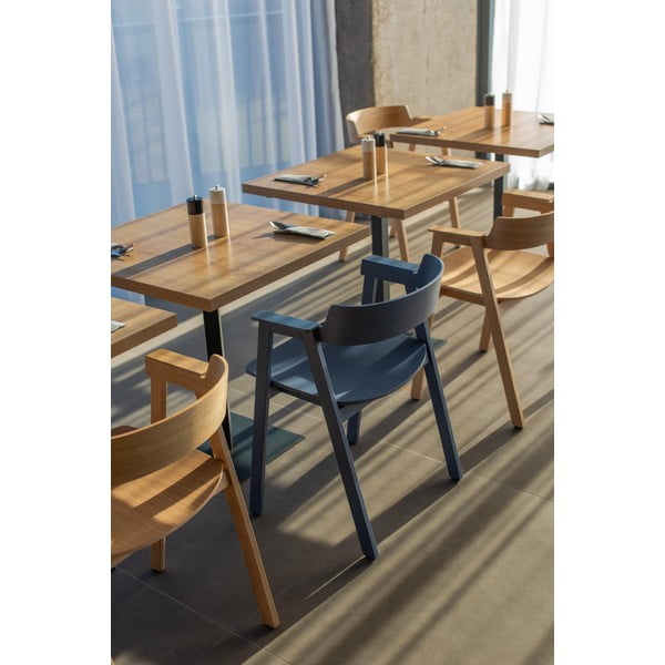 Mėlynos spalvos iš ąžuolo masyvo valgomojo kėdė su porankiais Flip – Gazzda-image-4