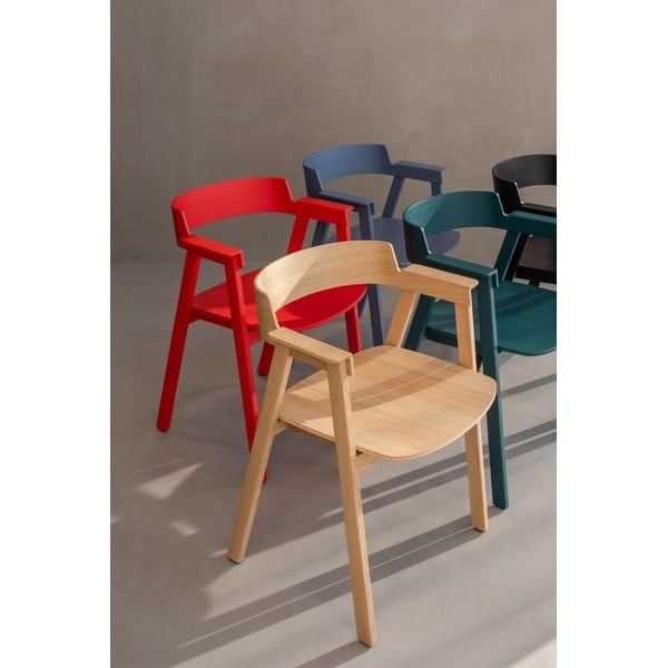 Natūralios spalvos iš ąžuolo masyvo valgomojo kėdė su porankiais Flip – Gazzda-image-4