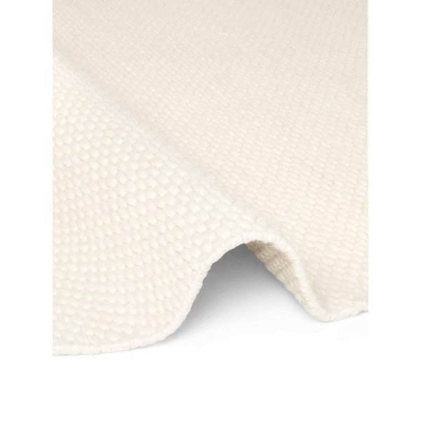 Rankų darbo kreminės spalvos iš vilnos apvalios formos kilimas ø 160 cm Lyon Beans – Elle Decoration-image-4