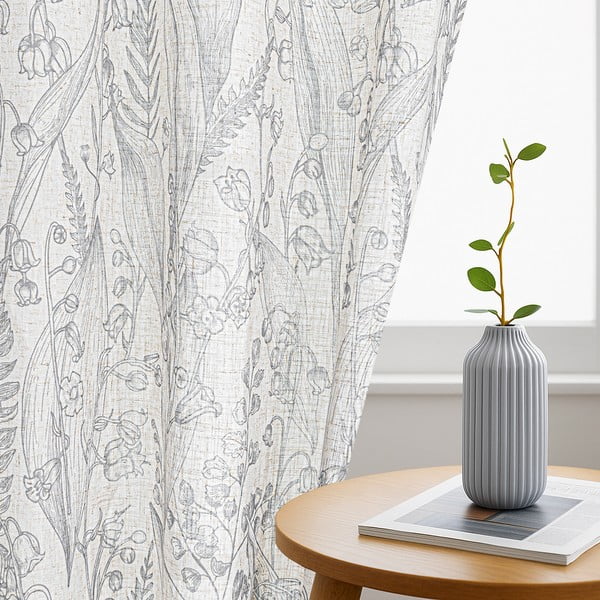 Šviesiai pilkos spalvos užuolaida 135x250 cm Selvetia – Restilo-image-2