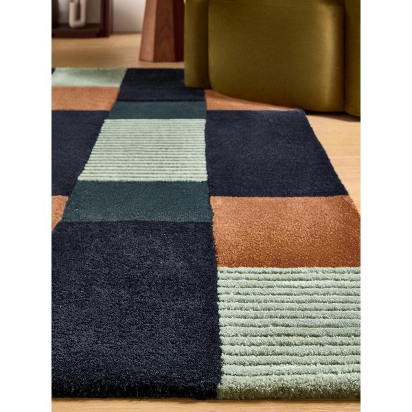 Rankų darbo tamsiai mėlynos spalvos iš perdirbto pluošto kilimas 120x170 cm Franka – MADE-image-3