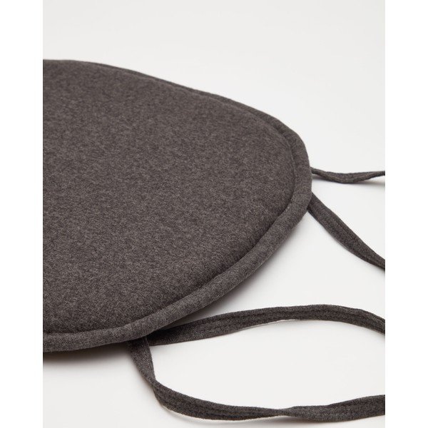 Iš mikropluošto sėdynės pagalvėlė 43x43 cm Romane – Kave Home-image-3