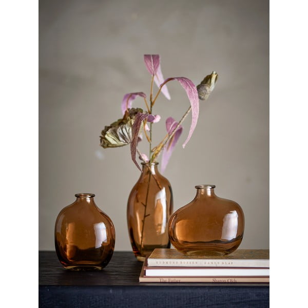Iš stiklo  vaza oranžinės spalvos (aukštis 15,5 cm) Tilia – Bloomingville-image-1