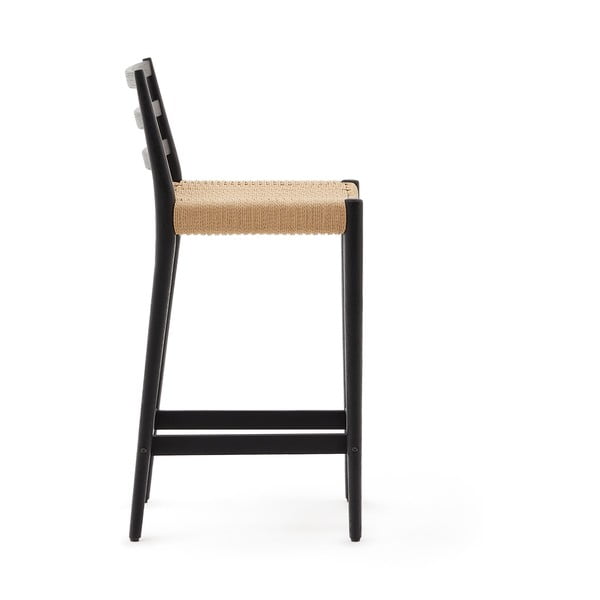 Juodos spalvos/natūralios spalvos iš ąžuolo masyvo baro taburetė (sėdynės aukštis 70 cm) Analy – Kave Home-image-3