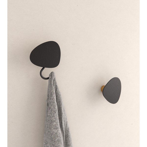 Sieninis juodos spalvos iš plieno kablys Dot L Bull – LIND DNA-image-1