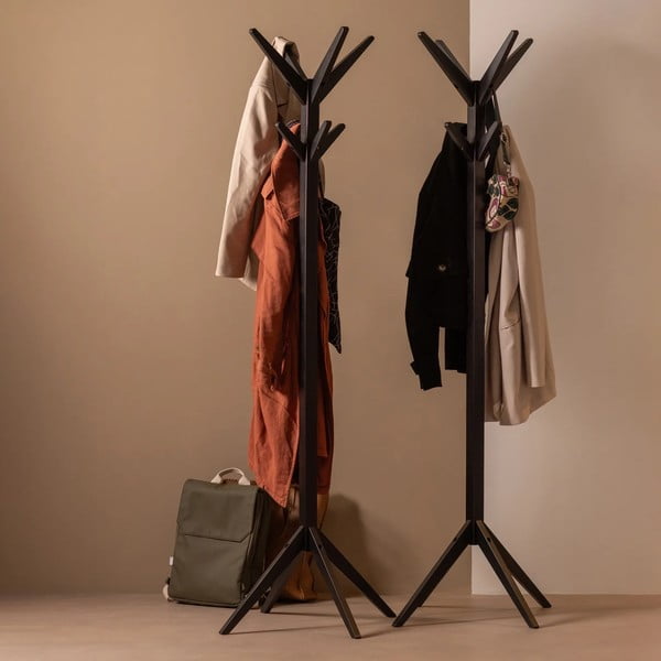 Iš beržo masyvo palto stovas juodos spalvos Studio – WOOOD-image-1