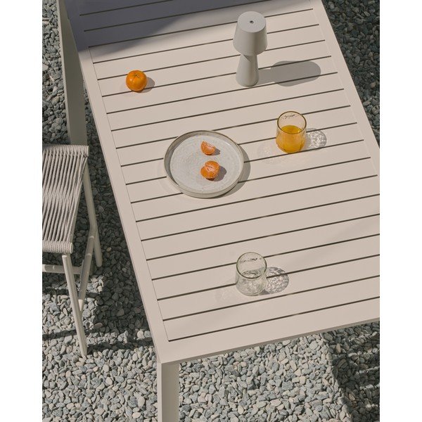 Iš aliuminio sodo valgomojo stalas 77x150 cm Culip – Kave Home-image-2