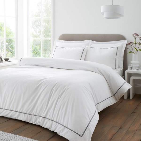 Baltos spalvos iš medvilninio perkelio viengulė patalynė 135x200 cm Contrast Trim – Bianca-image-1