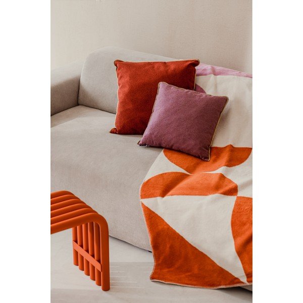 Iš vilnos mišinio dekoratyvinė pagalvėlė 40x40 cm Dvu – noo.ma-image-3