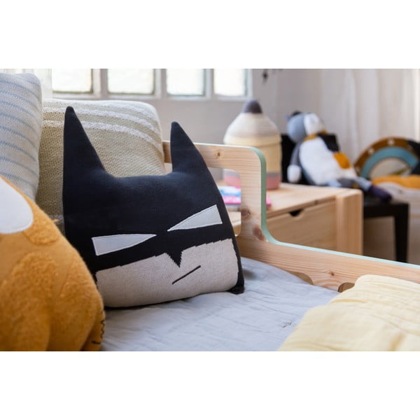 Vaikiška pagalvė BatBoy – Lorena Canals-image-3