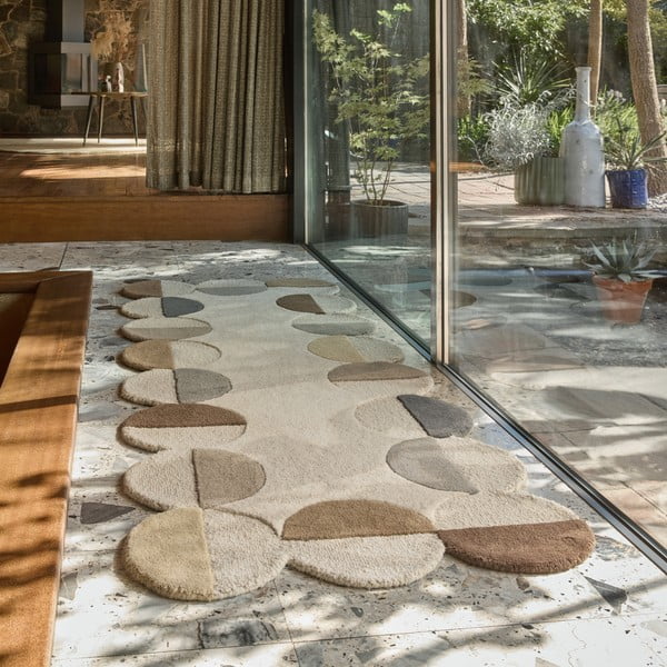 Rankų darbo pilkai smėlinės spalvos iš vilnos kilimas 80x230 cm Mia Scallop Frame – Flair Rugs-image-1