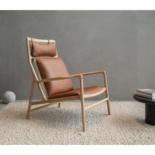 Krėslas su ąžuolo masyvo rėmu ir rudos spalvos buivolo odos sėdyne Gazzda Dedo-image-2