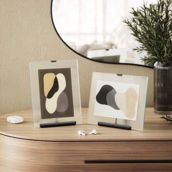 Juodos spalvos iš stiklo pastatomas rėmas 19x23 cm Flute – Umbra-image-1