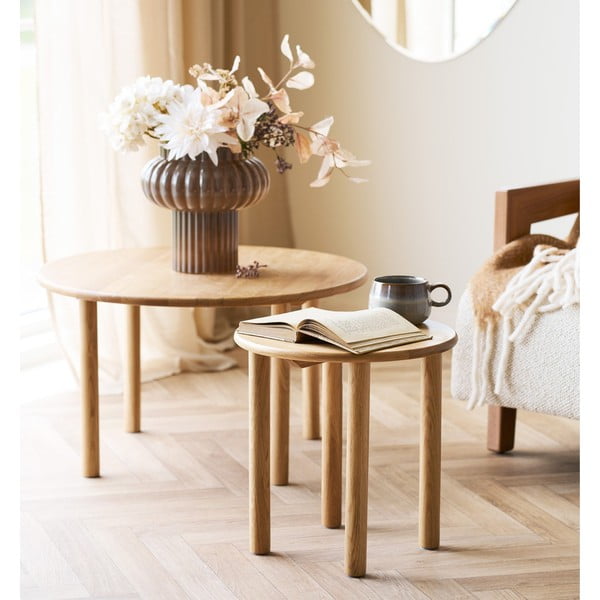 Iš ąžuolo masyvo apvalios formos šoninis stalas ø 40 cm Jena – House Nordic-image-2