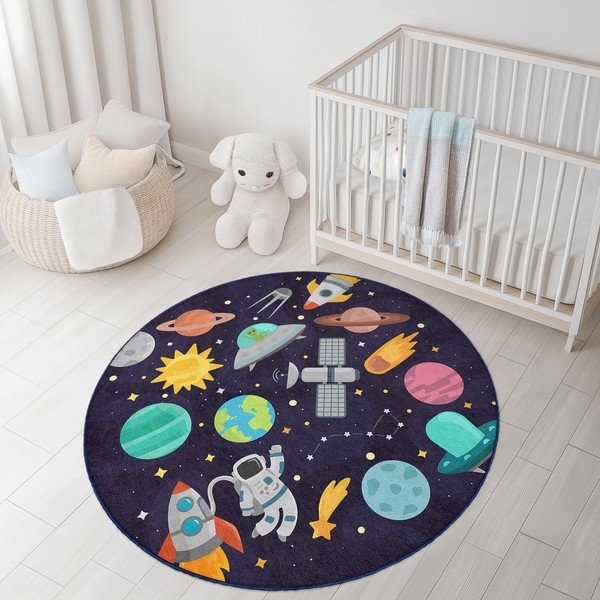 Skalbiamas tamsiai mėlynos spalvos vaikiškas žaidimų kilimas ø120 cm Into The Space – Mila Home-image-2