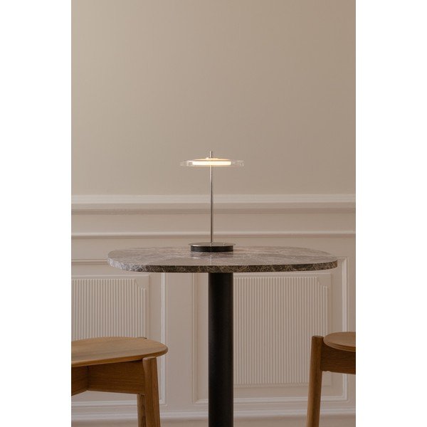 Sidabrinės spalvos iš plieno stalinis šviestuvas LED su USB portu (aukštis 31 cm) su stiklo gaubtu Asteria Move – UMAGE-image-1