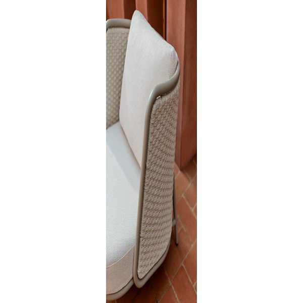 Kreminės spalvos/taupe spalvos paminkštinto audinio sodo krėslas Sedalis – Kave Home-image-3