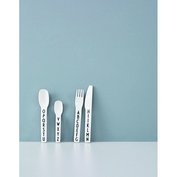 4 dalių baltos spalvos vaikiškų stalo įrankių rinkinys Design Letters-image-3