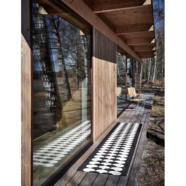 Juodos spalvos/kreminės spalvos lauko kilimas 70x250 cm Poppy Black Vanilla – Pappelina-image-4