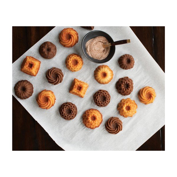 Aukso spalvos 12 mini pyragaičių kepimo forma Nordic Ware Minimix, 280 ml-image-4