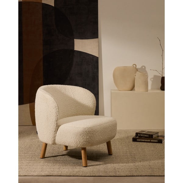 Kreminės spalvos iš boucle krėslas Ulit – Kave Home-image-1
