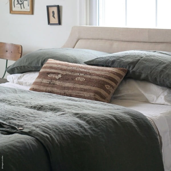 Iš lino pagalvės užvalkalas 40x60 cm Forest Green  – Linen Tales-image-1