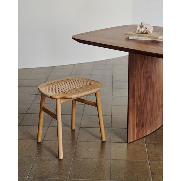 Natūralios spalvos taburetė Enit – Kave Home-image-1