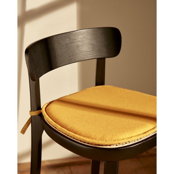 Iš mikropluošto sėdynės pagalvėlė 43x43 cm Romane – Kave Home-image-1