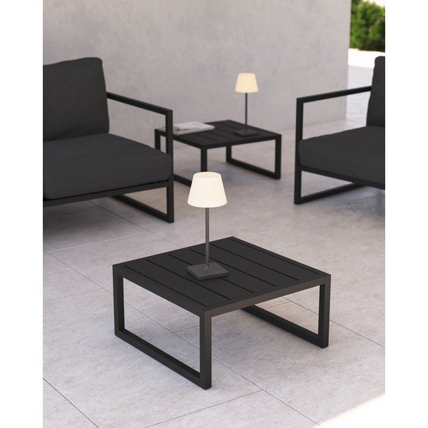 Iš aliuminio sodo šoninis staliukas 60x60 cm Comova – Kave Home-image-1