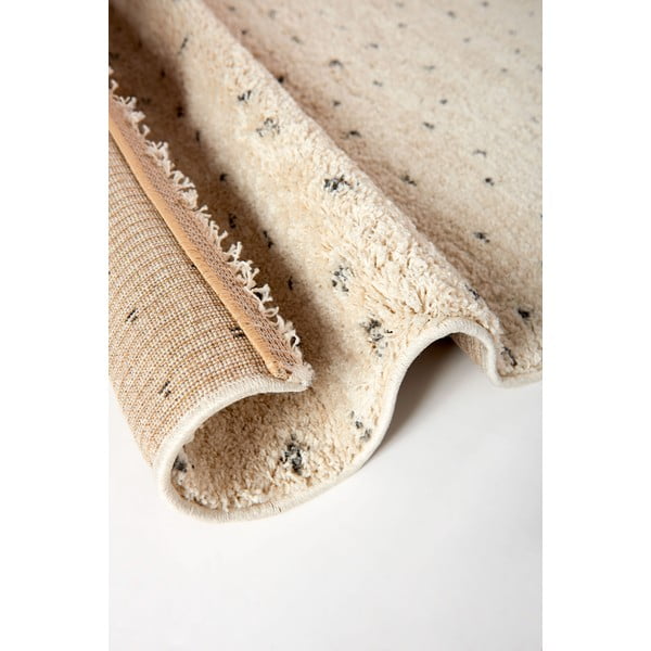 Juodos spalvos/kreminės spalvos kilimas 140x200 cm Dottie Black – Universal-image-1