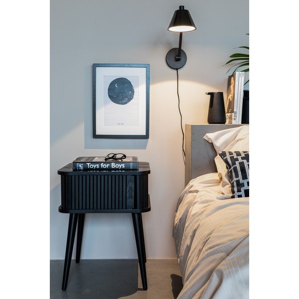 Juodos spalvos naktinis staliukas iš uosio Barbier – Zuiver-image-3