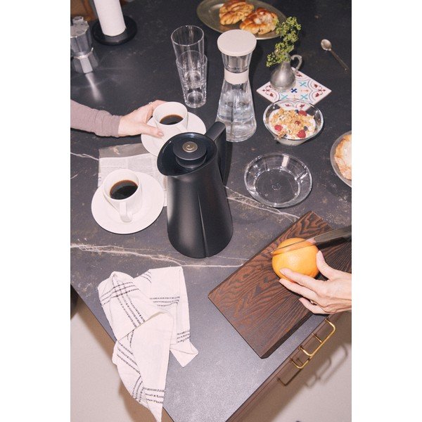 Juodos spalvos termosas 1 l Grand Cru – Rosendahl-image-2