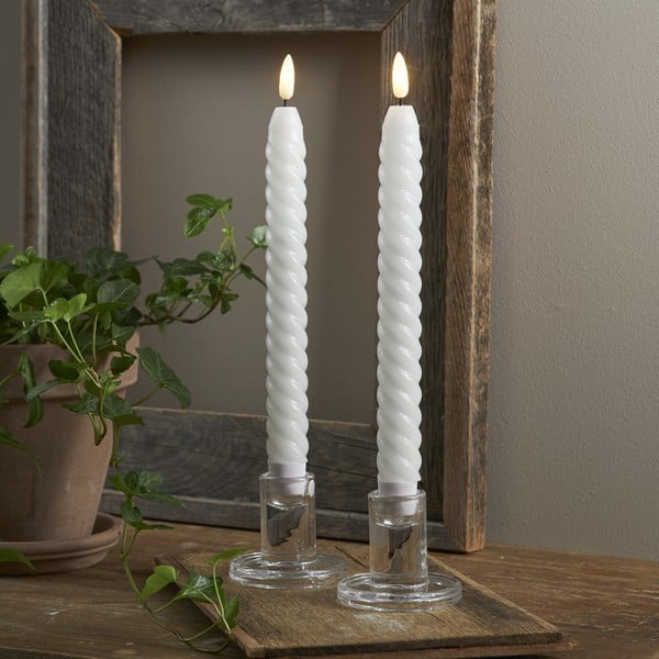 2 balto vaško LED žvakių rinkinys Star Trading Flamme Swirl Antique, aukštis 25 cm