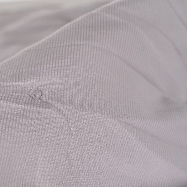 Pilkos spalvos dygsniuota lovatiesė 230x280 cm – Ixia-image-3