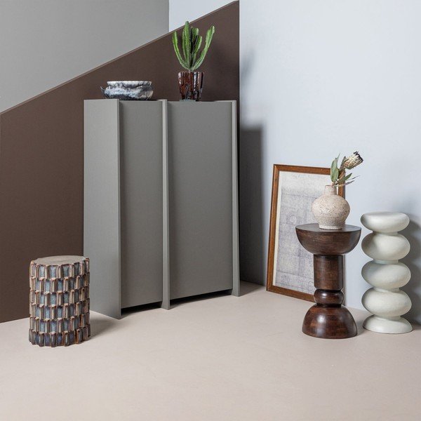 Pilkos spalvos spintelė iš uosio 102x140x44 cm Brock – WOOOD-image-1