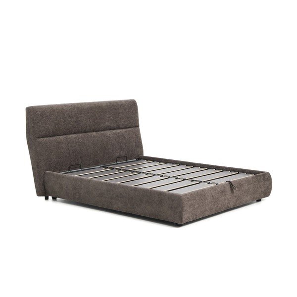 Tamsiai rudos spalvos iš šenilino dvigulė lova audiniu dengta su sandėliavimo vieta su lovos grotelėmis 160x200 cm Dafra – Kave Home