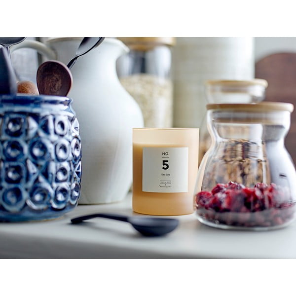 Aromatinė žvakė degimo laikas 50 h No. 5 Sea Salt – ILLUME x Bloomingville-image-1