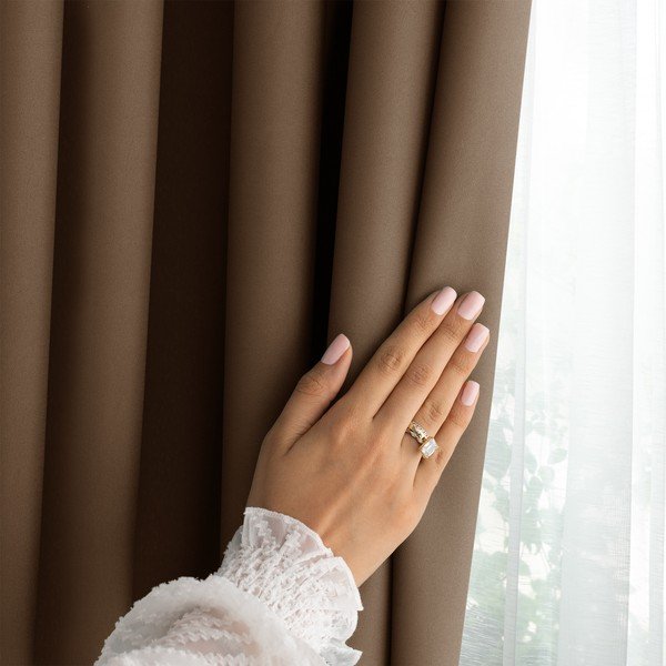 Rudos spalvos pritemdymas (dalinis užtemimas) užuolaida 140x270 cm Carli – Restilo-image-3