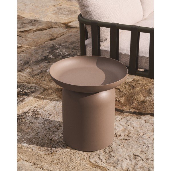 Iš metalo apvalios formos sodo šoninis staliukas ø 45 cm Arcola – Kave Home-image-1