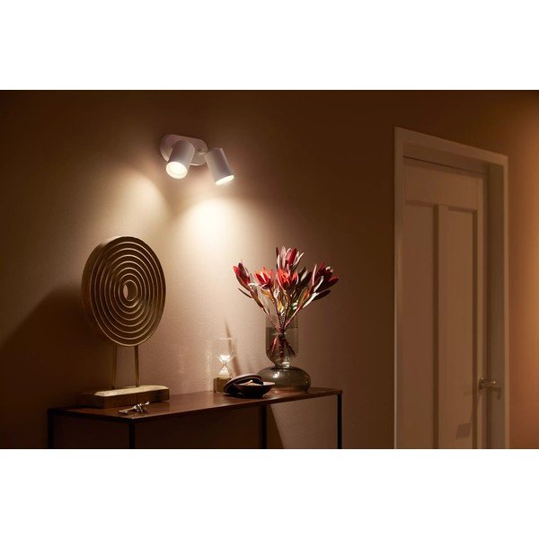 Išmanus taškinis šviestuvas 6 W GU10, Fugato – Philips Hue-image-1
