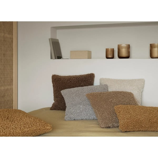 Iš boucle dekoratyvinis pagalvės užvalkalas 50x50 cm Teddy – Blomus-image-3