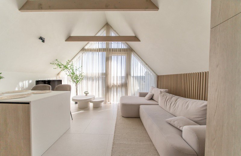 Kotedžas prie Baltijos jūros: Japandi minimalizmas ramybei ir poilsiui