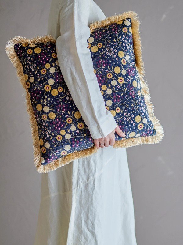 Įkvėpimas : Pavasaris, Svetainė