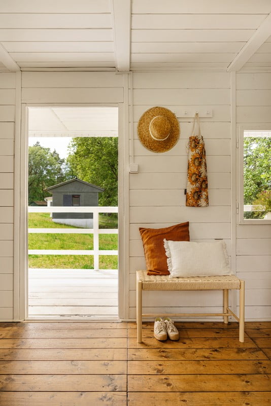 Įkvėpimas : Sendintas stilius, Prieškambaris ir rūbinė