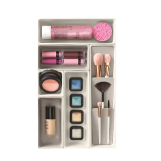 Vonios organizatoriai stalčiuje